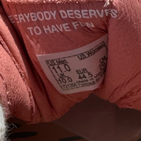 Vans Pink Low-Top Sneakers with Classic Waffle Outsoles - Picture 6 of 12